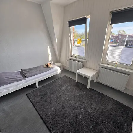 Zimmer Stadt Norden Naehe Bahnhof Und Zob Zewnętrze zdjęcie