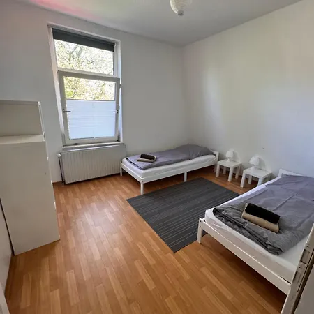 Zimmer Stadt Norden Naehe Bahnhof Und Zob Zewnętrze zdjęcie